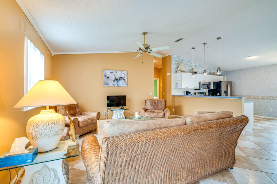 2BR Pet-Friendly Vacation Rental The Villages! House in The Villages