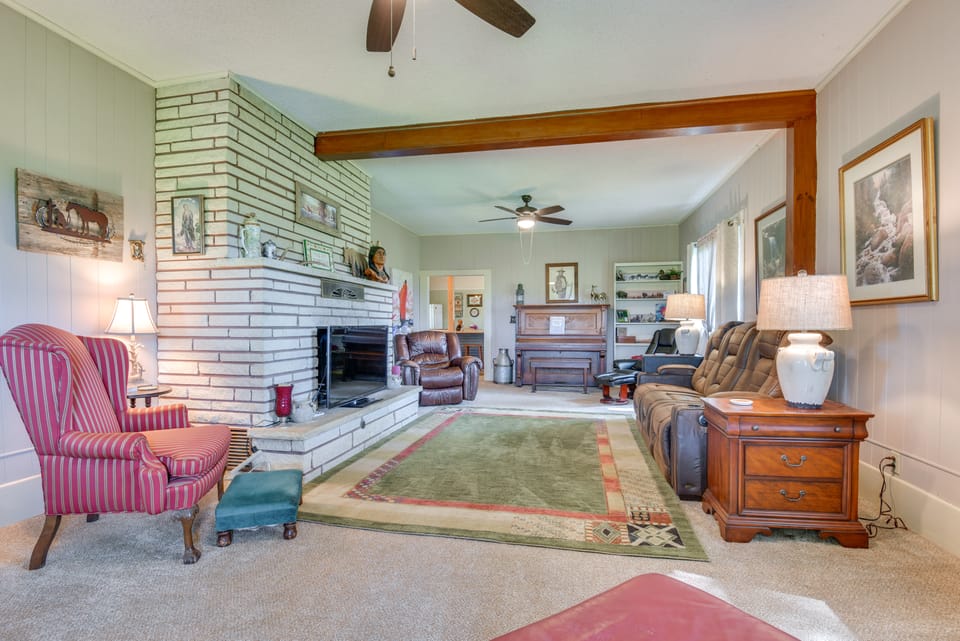 Countryside Retreat w/ Pasture Views in Hominy House in Oklahoma
