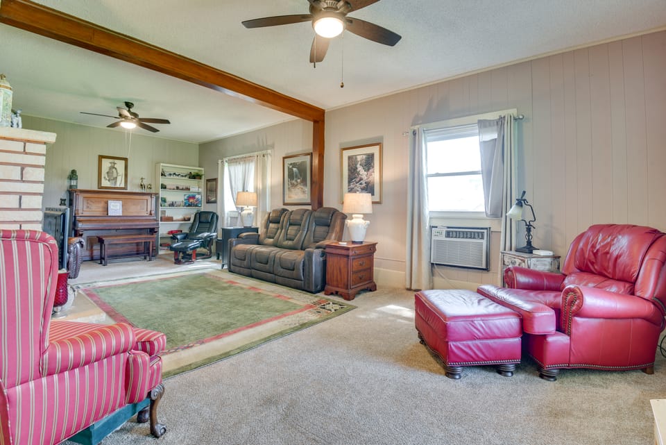 Countryside Retreat w/ Pasture Views in Hominy House in Oklahoma