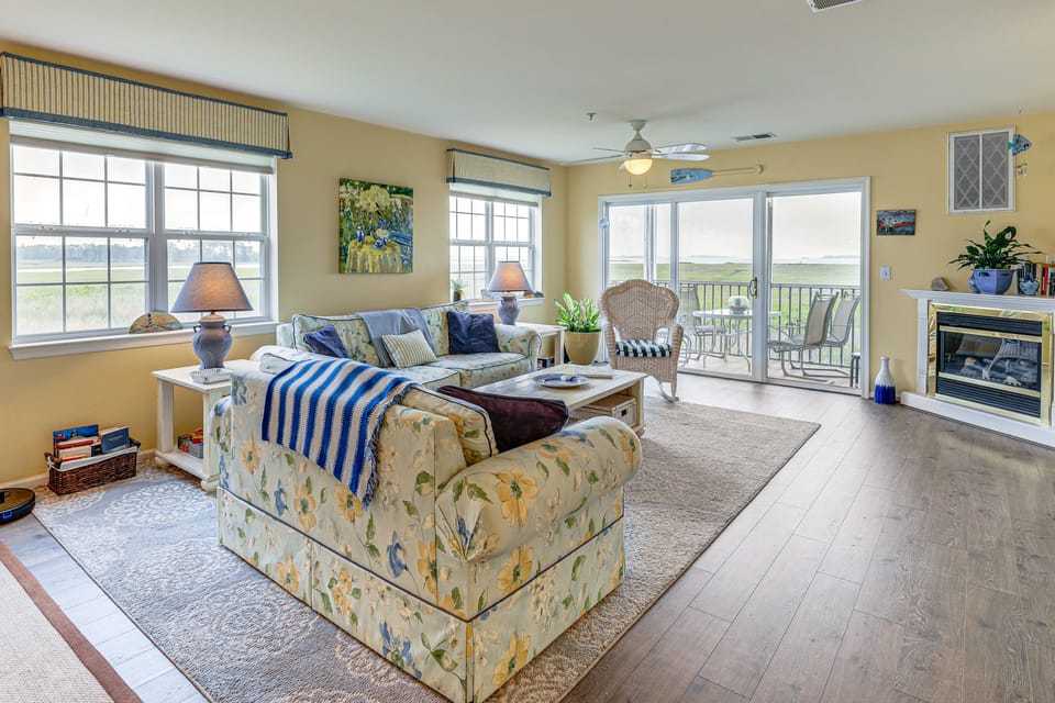 Swim, Boat & Explore: Marsh-Front Gem in Delaware! Apartment in Sussex County