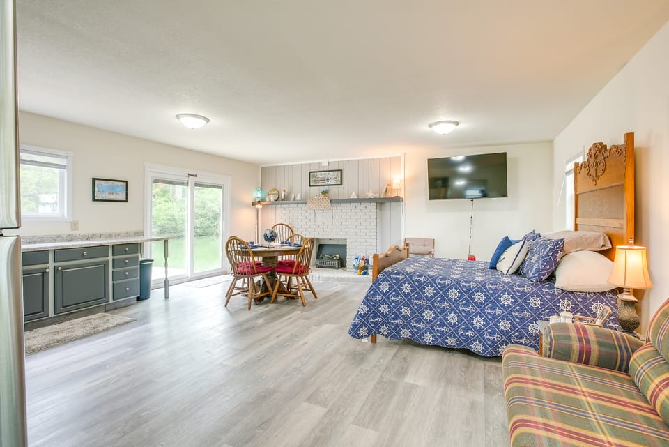 Boat Dock: Couple's Grand Lake Getaway! Apartment in Ohio