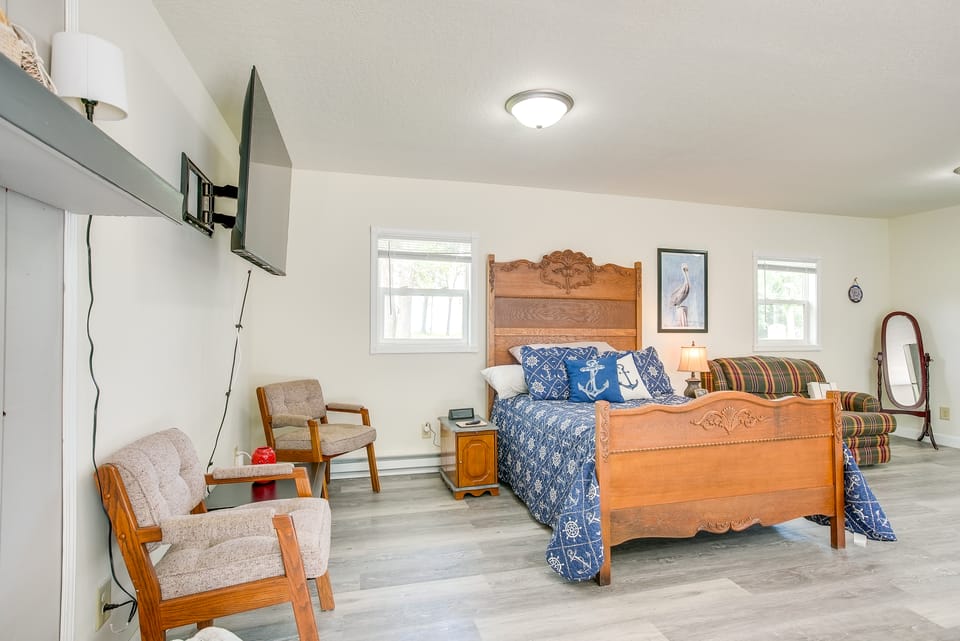 Boat Dock: Couple's Grand Lake Getaway! Apartment in Ohio