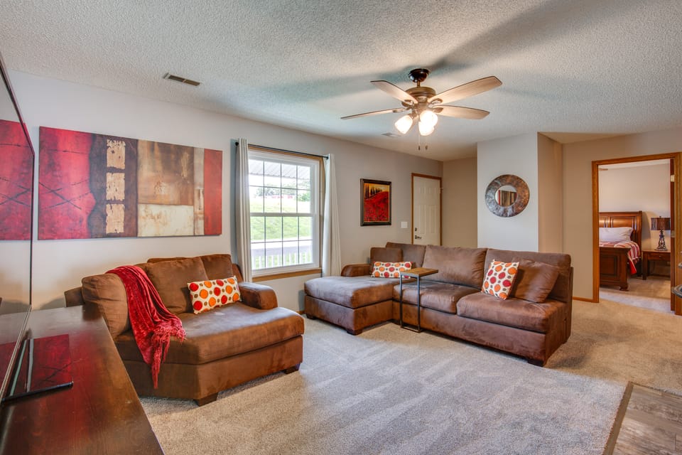~ 1 Mi to Shopping & Dining: Quiet St Joseph Home House in Saint Joseph