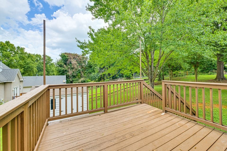 < 1 Mi to River & Downtown Belmont: Cozy Cottage Cottage in Belmont