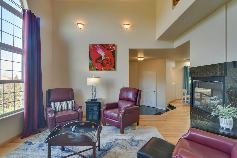 Mtn-View Conifer Gem: Pikes Peak, Mt Evans House in Colorado