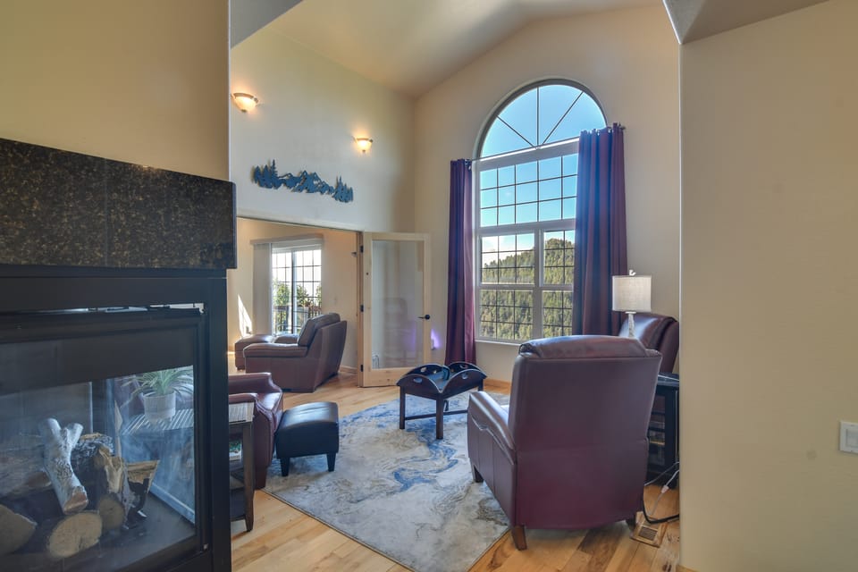 Mtn-View Conifer Gem: Pikes Peak, Mt Evans House in Colorado