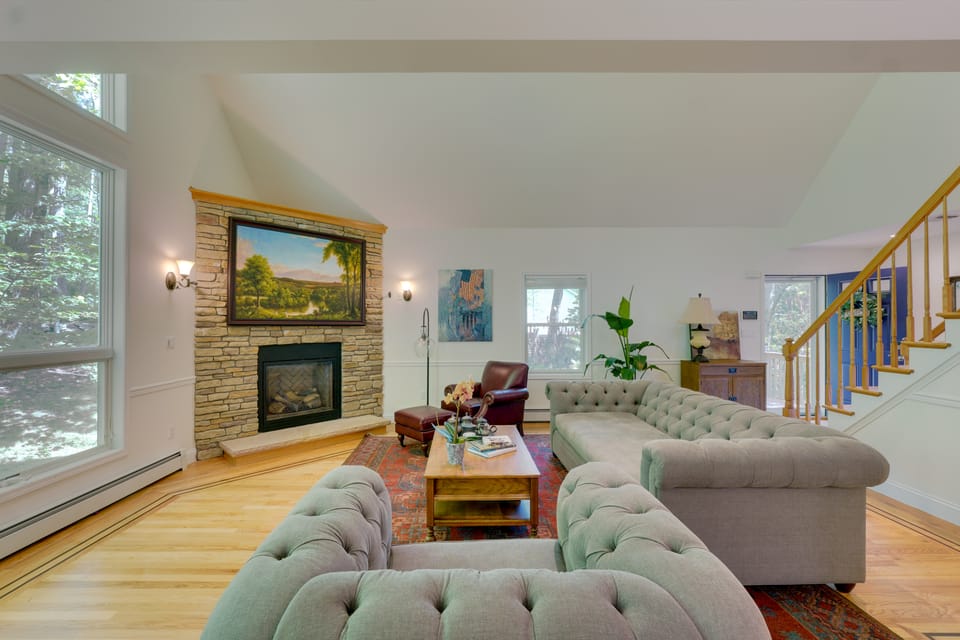 Creek Dips & S’mores: Catskills Gem House in Mamakating