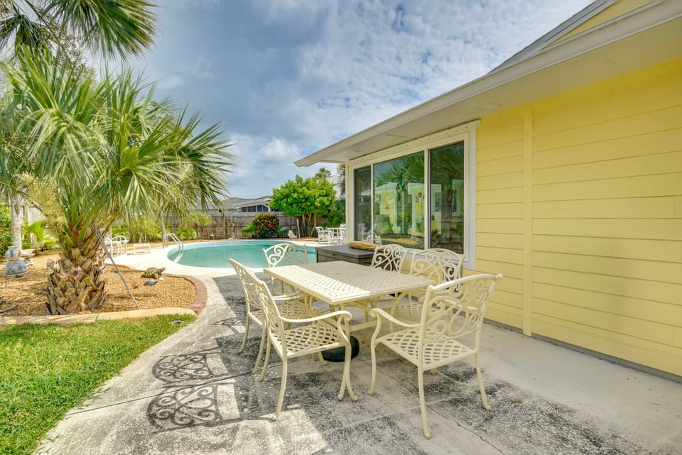 Swim, Fish & Walk to Shore: Ormond Beach Home! House in Florida