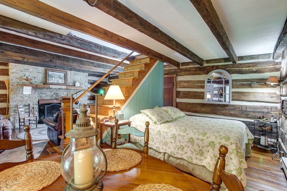 3 Mi to River: 11-Acre Retreat in Rural Stockport House in Ohio