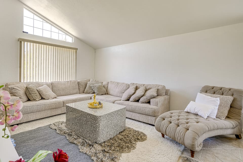 Bay & Hill Views: Modern Hercules Home House in Hercules