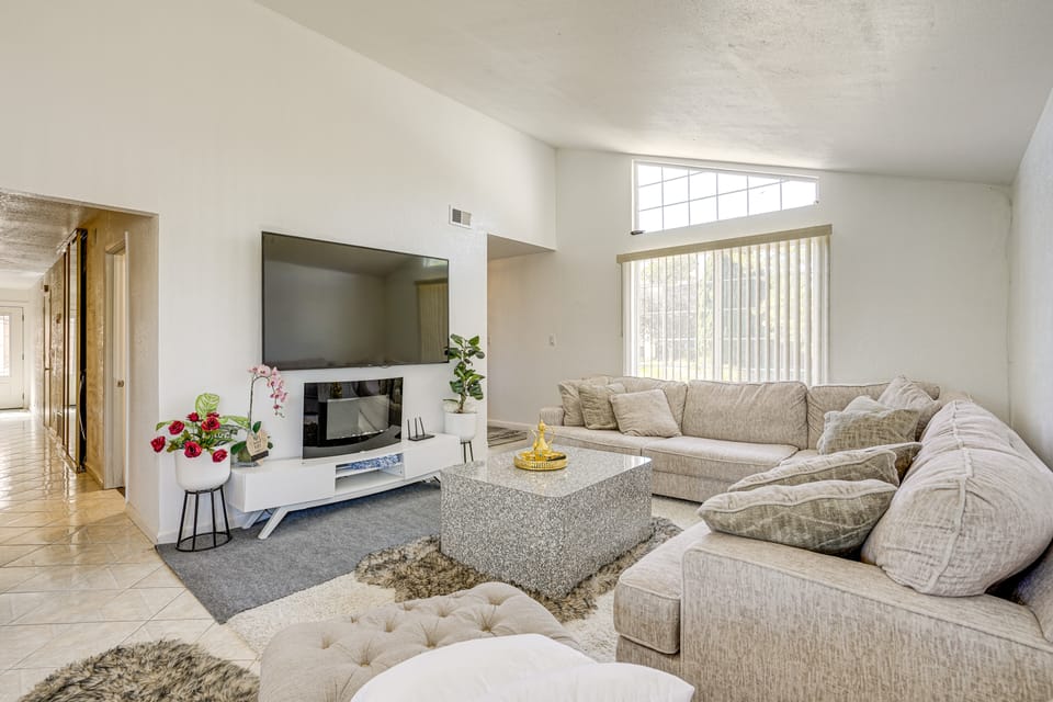 Bay & Hill Views: Modern Hercules Home House in Hercules