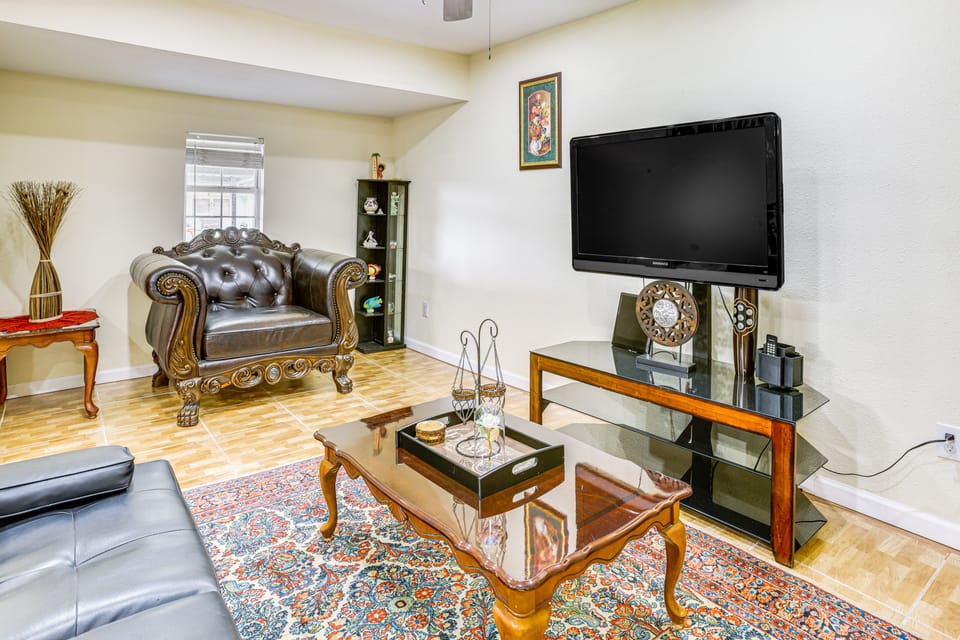 7 Mi to Dtwn Houston: Family Home w/ Patio & Yard House in Houston