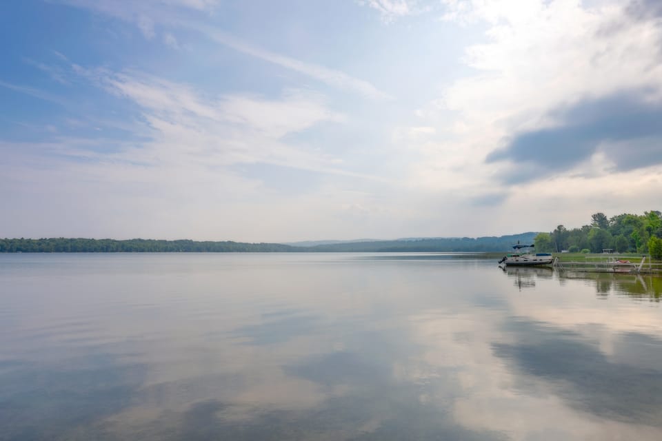 Bring Your Boat! Little Traverse Lake Getaway House in Sleeping Bear Dunes