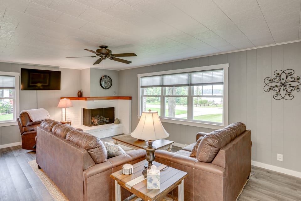 Bring Your Boat! Little Traverse Lake Getaway House in Sleeping Bear Dunes
