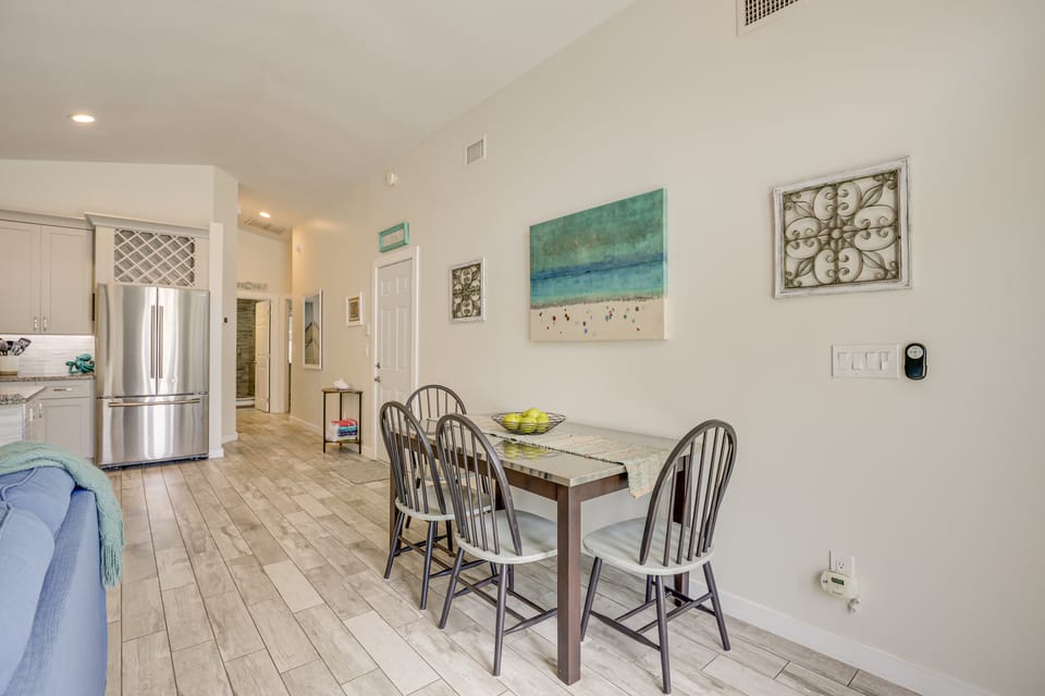 1 Block to Beach, Patio: Updated St Augustine Home House in Saint Augustine Beach
