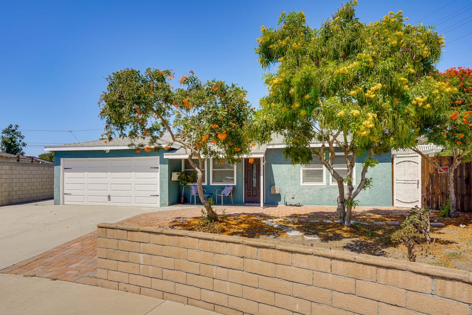 7 Mi Huntington Beach: Family Home w/ Patio! House in Midway City