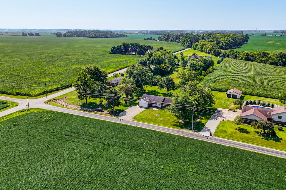 12 Mi to Mississinewa Lake: Peaceful Retreat House in Indiana