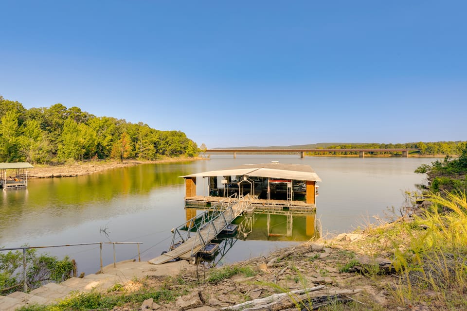 Private Boat Slip: Boater's Haven in Greers Ferry! House in Greers Ferry Lake