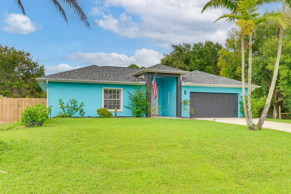 Family Getaway w/ Backyard Oasis in Vero Beach! House in Indian River