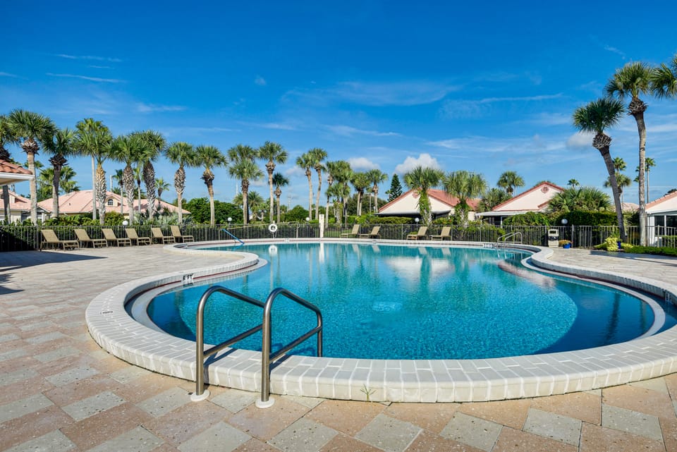 Beach Days, Soccer at Night! St Augustine Home House in Butler Beach