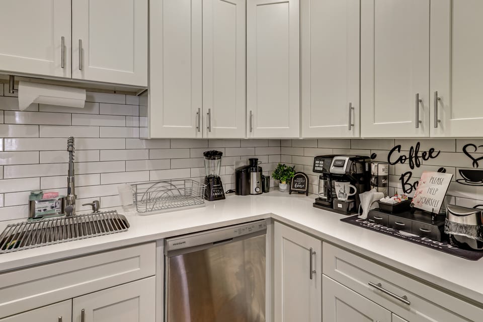 4,500-Sq-Ft Suburban Boston Home By Franklin Park! House in Milton