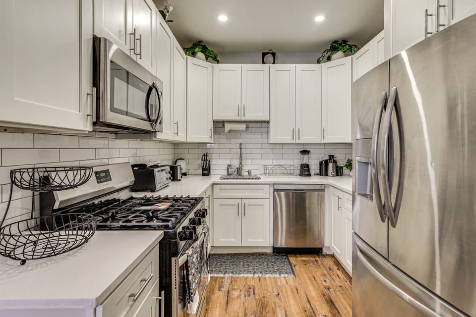 4,500-Sq-Ft Suburban Boston Home By Franklin Park! House in Milton