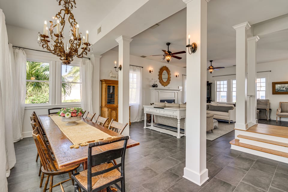 Luxe Pine Island Living: Historic Old Florida Gem! House in Bokeelia