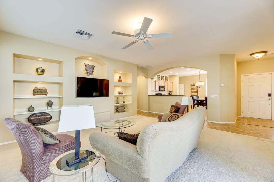 Pool Access: Oakwood Home in Sun Lakes House in Sun Lakes