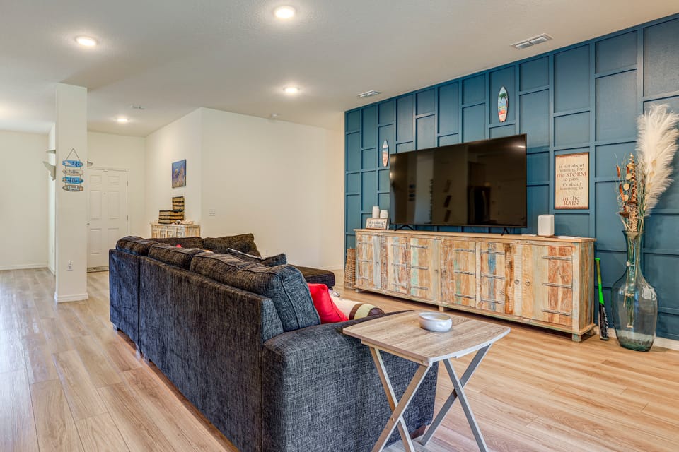 Spacious Home Near Dtwn PSL: Travel Nurses Welcome House in Port Saint Lucie