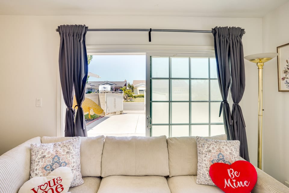 Explore SoCal! Cozy Retreat Near Disney & Beaches Apartment in Fountain Valley