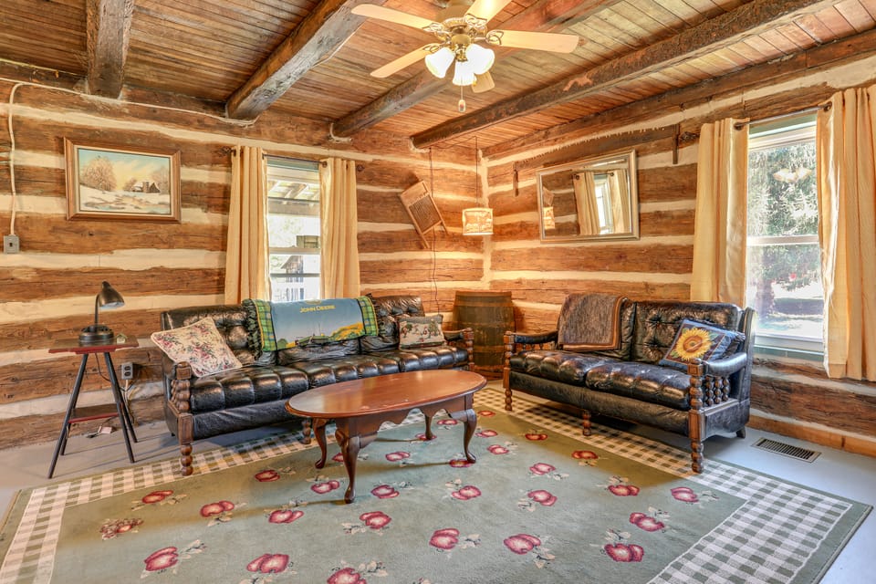 5 Mi to State Parks: Penfield Cabin w/ Fire Pit! House in Allegheny River