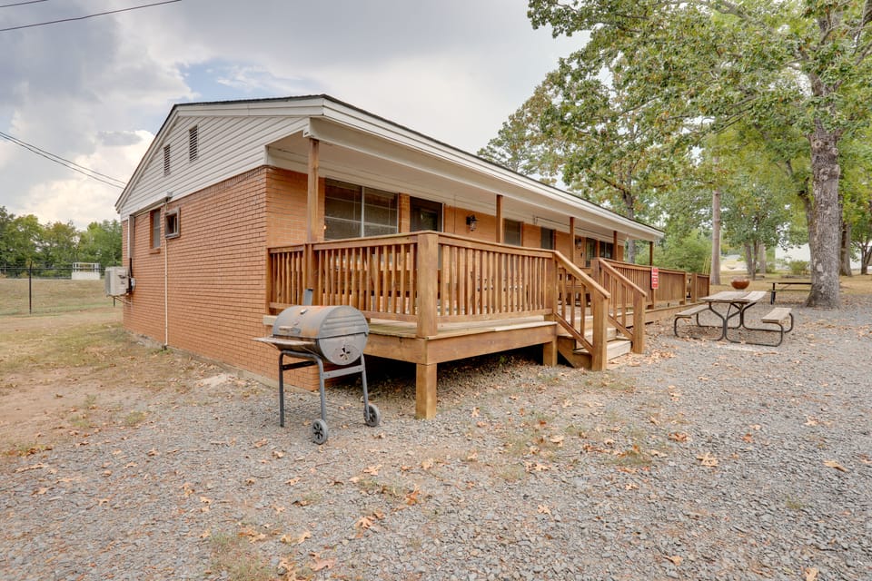 Bring Your Boat! Greers Ferry Lake Home w/ Slip House in Greers Ferry Lake