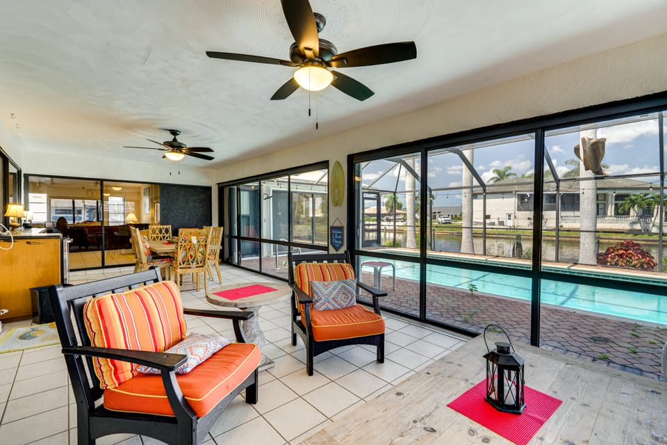 Canal-Front Gem w/ Lanai & Dock in Cape Coral House in Cape Coral