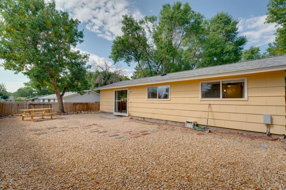 Quiet Home w/ Yard: 2 Mi to Mall & Sparks Marina! House in Sparks