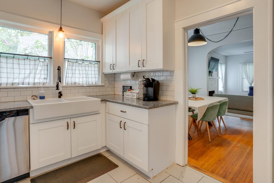 Home w/ Private Yard < 2 Mi to Hollis Garden! House in Lakeland