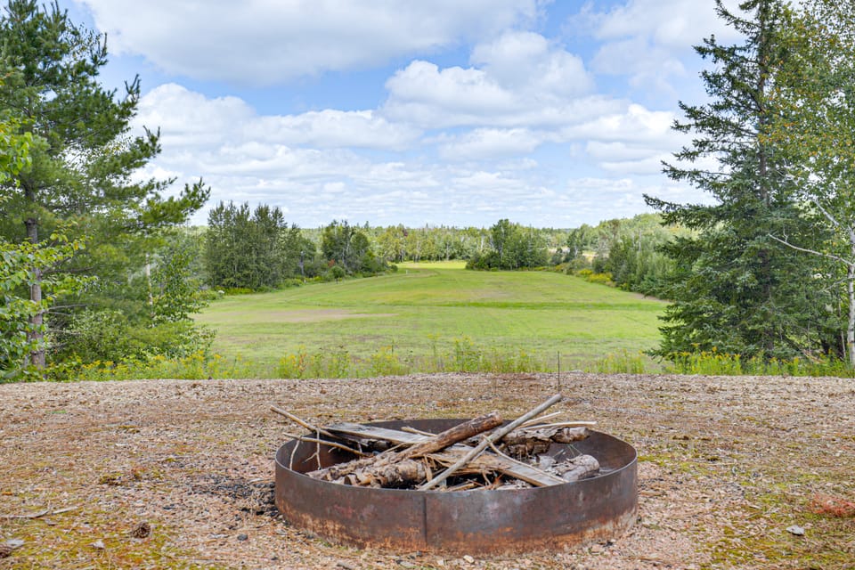 3 MI to Lake: Pet Friendly Wabeno Cabin! House in Wisconsin