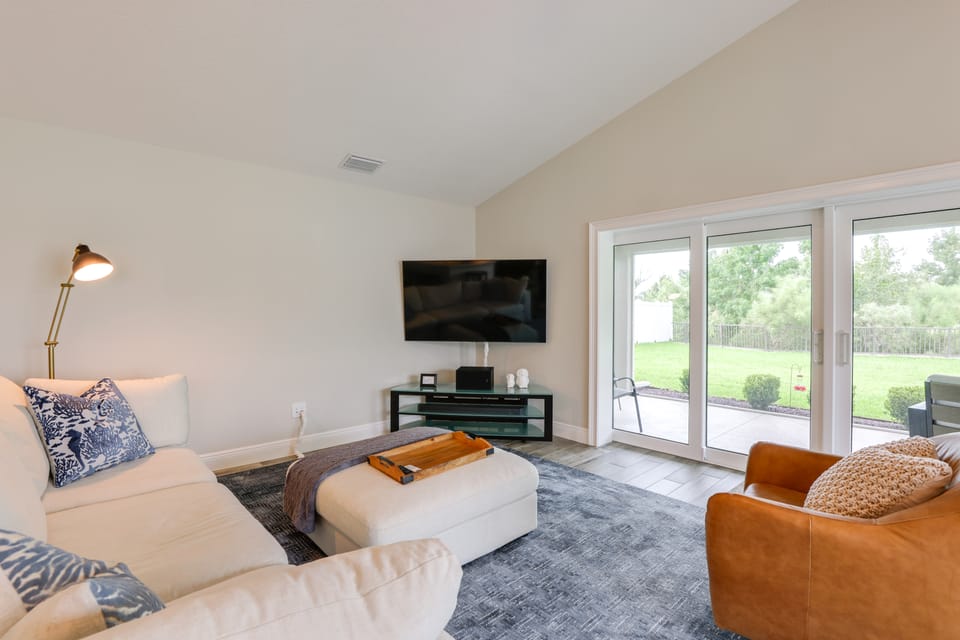 Golf Cart & Preserve View: The Villages Retreat! House in Wildwood