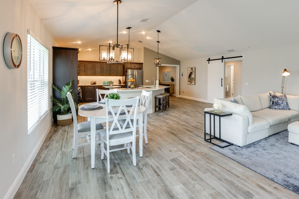 Golf Cart & Preserve View: The Villages Retreat! House in Wildwood