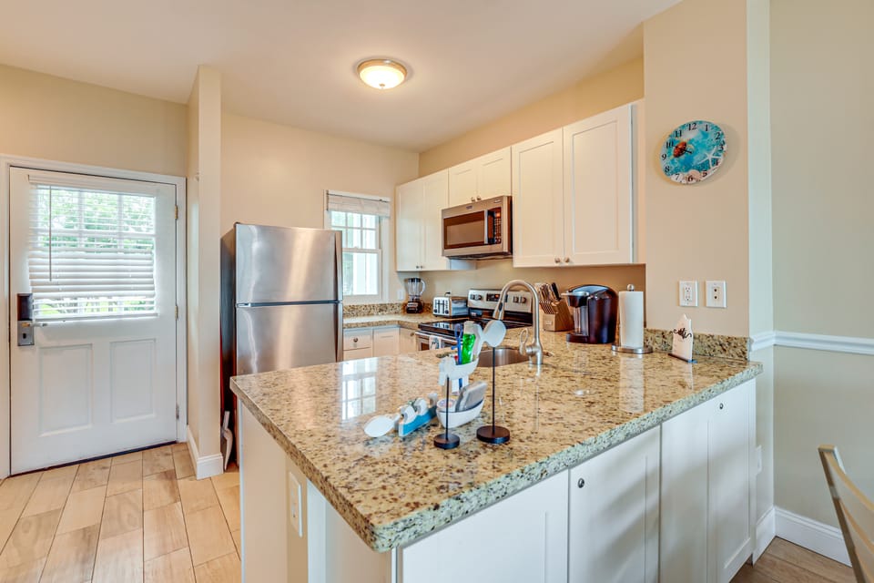 Oceanfront Duck Key Villa: 2 Marinas Steps Away! Apartment in Duck Key