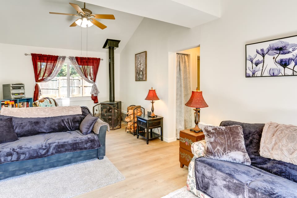 Private Horse Stall: Unplug at Shingletown Home! House in Shingletown