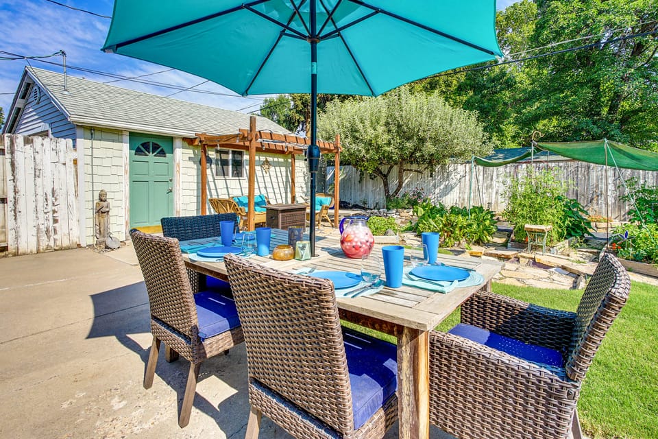 Near Hiking, Dining & Parks! Sunny SLC Retreat Apartment in Millcreek