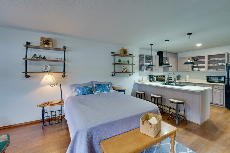 Ski Slope & Mtn Views: Waterfront Red River Studio Apartment in Red River