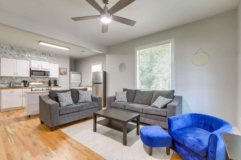 9 Mi to Dtwn ATL: Pet-Friendly Apt w/ Yard Apartment in College Park