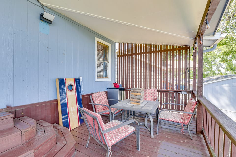 Lakefront Escape w/ Game Room & Dock in Mabank! House in Cedar Creek Reservoir