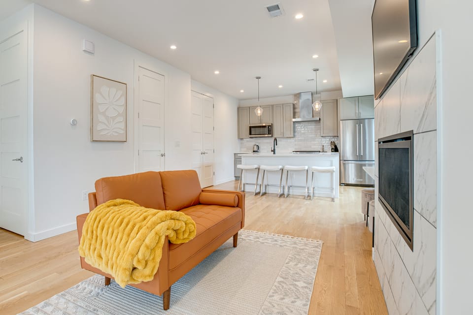 Private Rooftop w/ 360-Degree View: Denver Home House in Denver