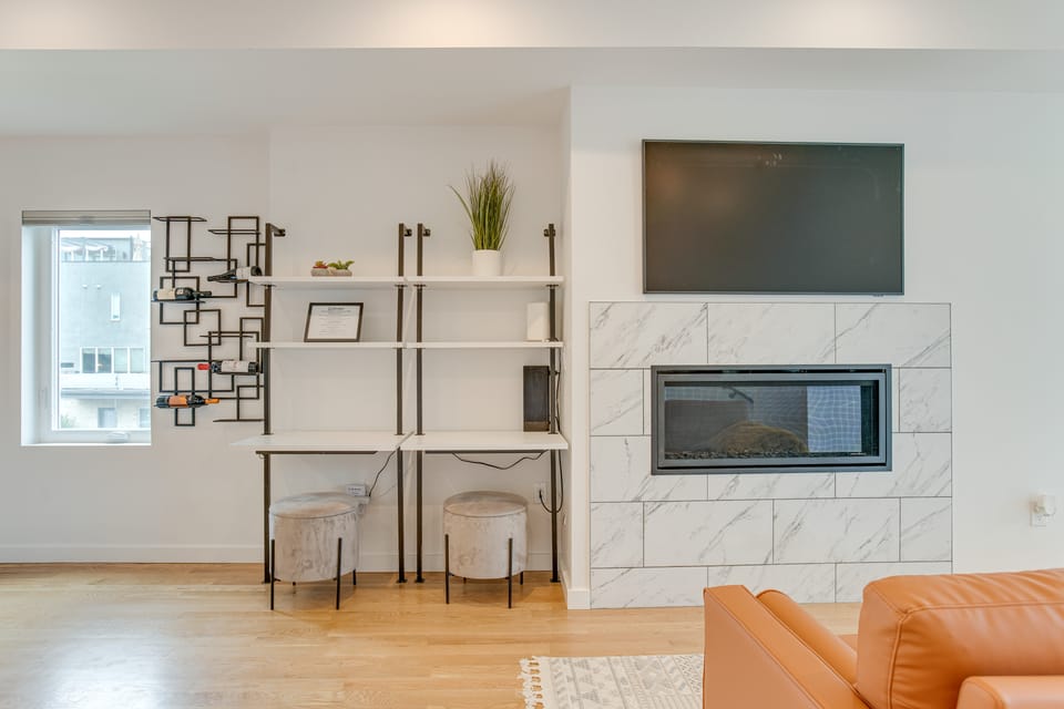 Private Rooftop w/ 360-Degree View: Denver Home House in Denver