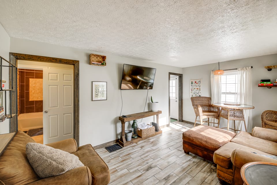 2 Blocks to Main St: Walkable Beech Grove Home! House in Perry Township