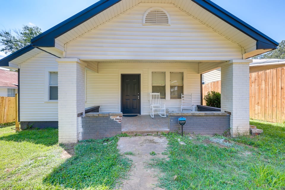 Renovated Birmingham Home – Ideal for Work Trips! House in Bessemer