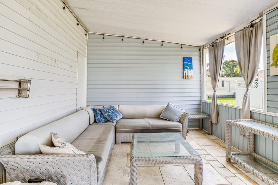 4 Mi to Dtwn Sarasota! Family Home w/ Pool Access House in Sarasota