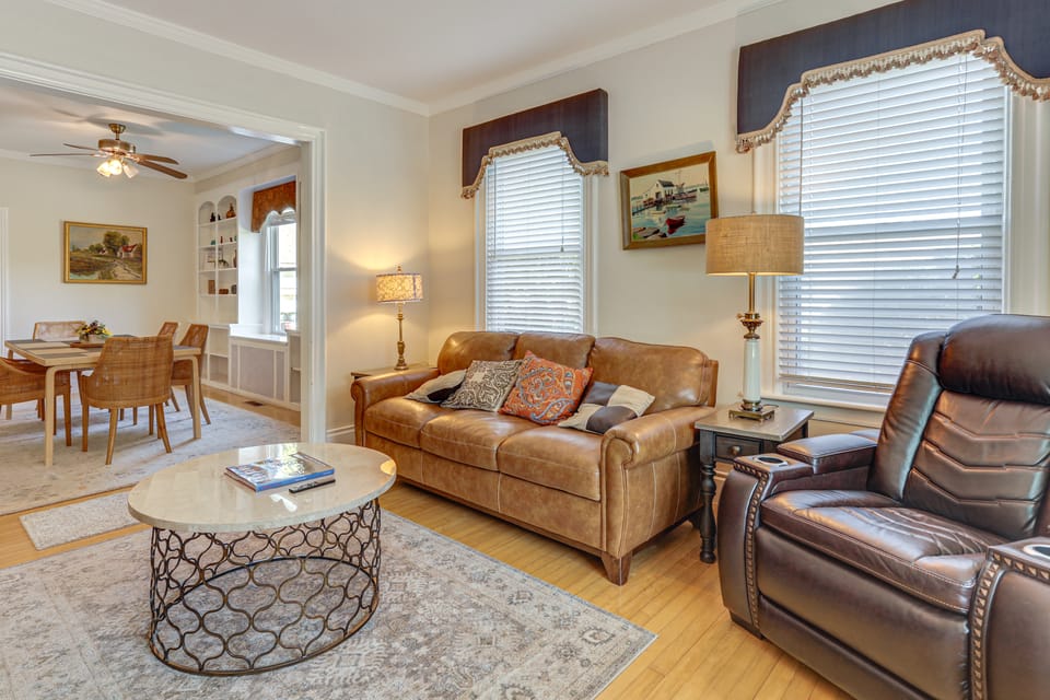 Westerly Apt Steps From Downtown + Beaches Nearby Apartment in Stonington